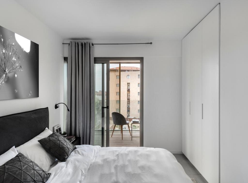 Yefet - By Beach Apartments Tlv Tel Aviv Exteriör bild